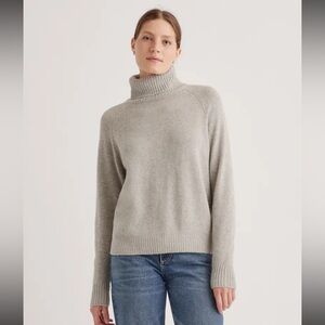 Quince NWT 100% Yak Wool Turtleneck Sweater Warm Heather Grey Large